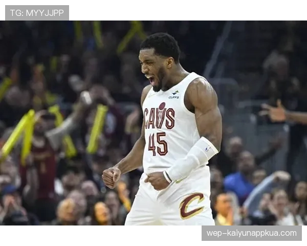 米切尔突破创造关键投篮机会提升骑士进攻效率