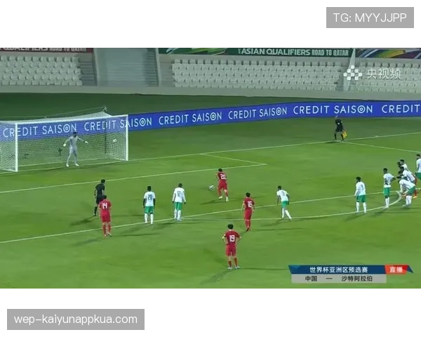 足球违规换人的判罚标准及常见误区详细解析