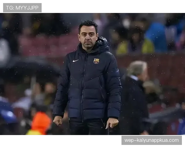 巴萨中场失控问题显现，体系稳定性面临考验